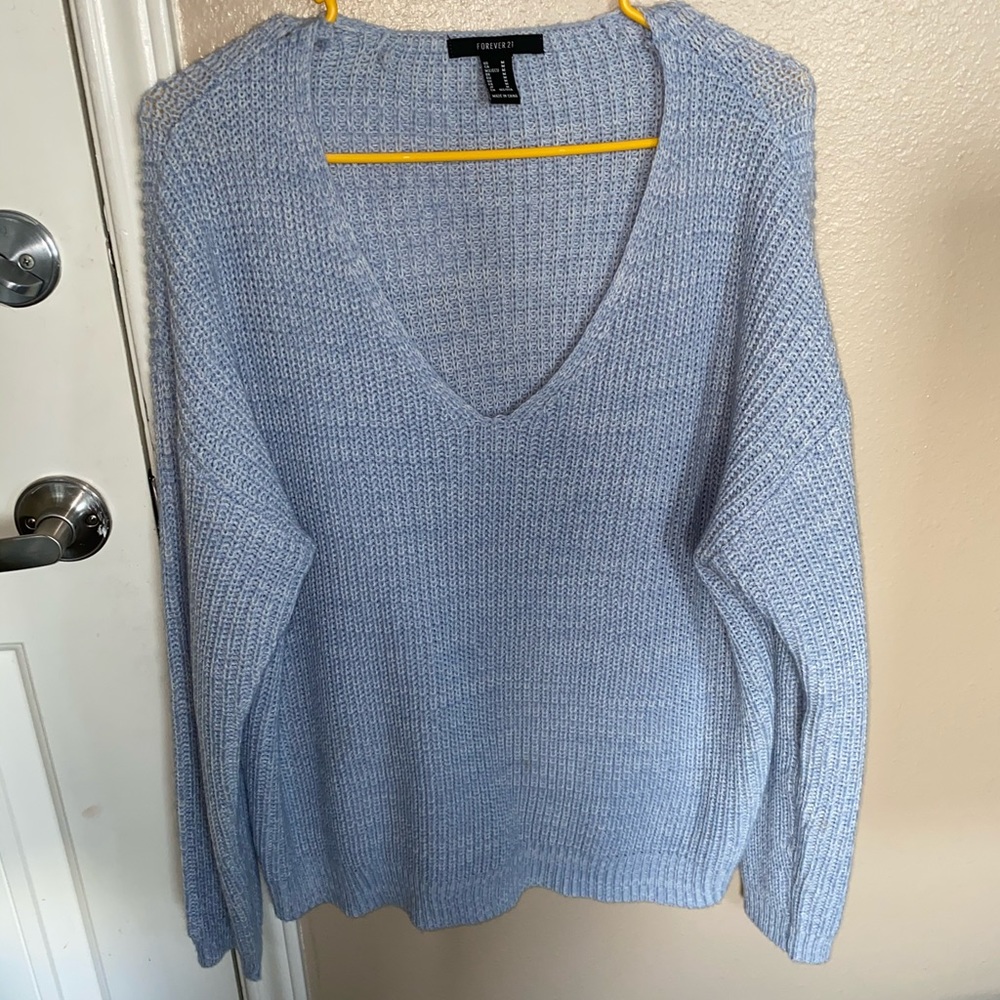 Cute and comfy sweater!